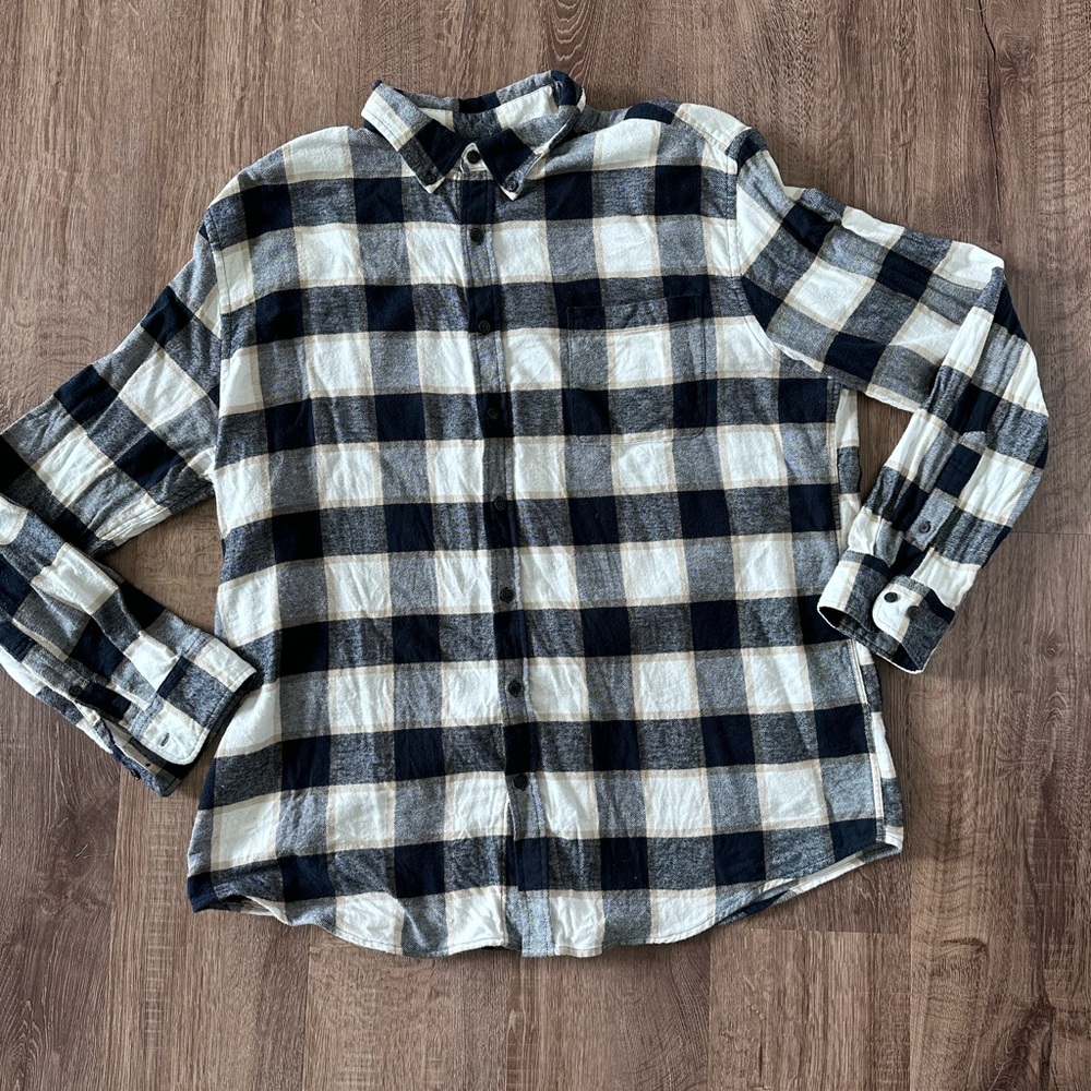 Croft & Barrow flannel button up, size XL